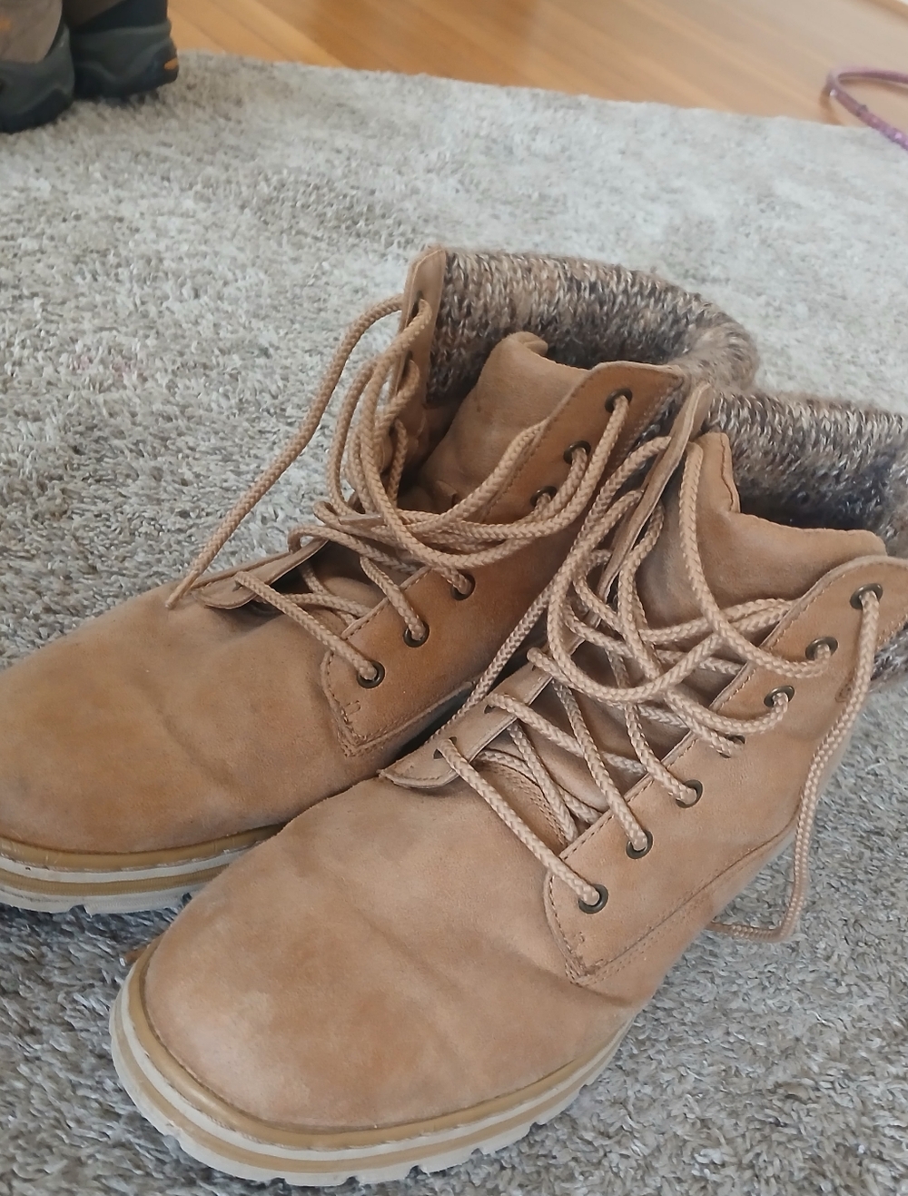 Cliff Boots